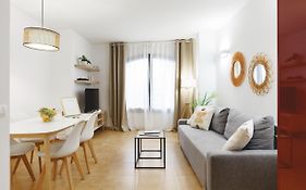 Bravissimo Placa Catalunya, 2-Bedroom Apartment With Terrace